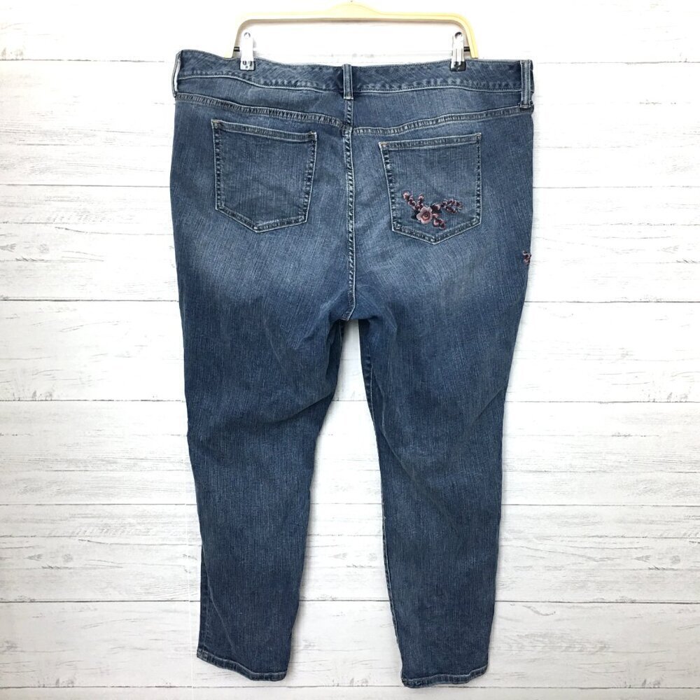 Torrid Women's Skinny Jeans Floral Embroidery Distressed Stretch size 22R - Picture 2 of 10